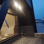 Wild Atlantic Pods Apartment